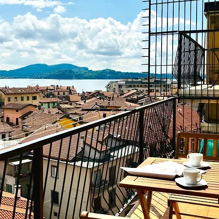 In Centro Citta Con Vista Sul