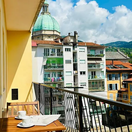 Apartment In The Center With Panoramic View Over The And