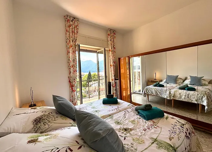 In Centro Citta Con Vista Sul Apartment Verbania