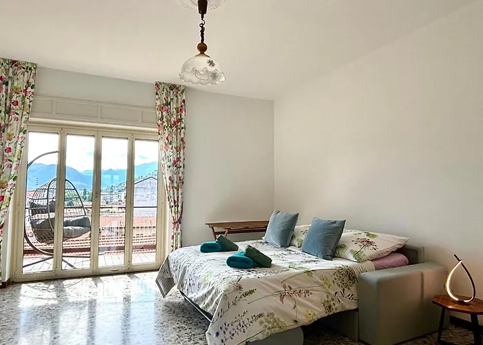 In Centro Citta Con Vista Sul Apartment Verbania